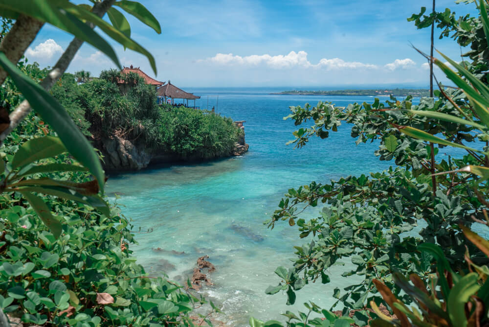 Keindahan Alam Nusa Ceningan Island